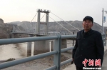 图为当时参与修桥的什川镇老人。　刘玉桃 摄 - 甘肃新闻