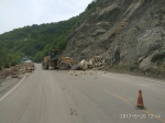 华亭段及时处治公路地质灾害 - 交通运输厅