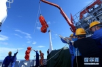 一年多前所放浮标顺利回收 “蛟龙”号与中国大洋38航次科考队员踏上归途 - 人民网