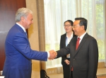 唐仁健会见上海合作组织秘书长阿利莫夫一行 - 外事侨务办