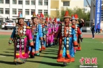 资料图。肃北举行第六届趣味文体活动赛事，该赛事以体育赛事和民族文化活动为主题。　佟格勒格 摄 - 甘肃新闻