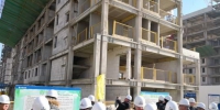 1月11日，白俄罗斯建筑企业考察团参访了位于兰州新区的10万平方米装配式钢结构住宅小区。　冯志军 摄 - 甘肃新闻