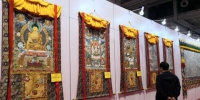 百余幅经典唐卡亮相兰州艺博会 展藏族艺术风格 - 甘肃新闻