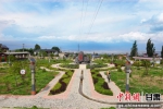 图为榆中县乡村建设的文化广场。赵江梅 摄（资料图） - 甘肃新闻