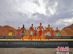 图为7月21日下午，男子组健美比赛现场。　高展 摄 - 甘肃新闻