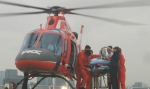 长宁地震首位重伤员通过“空中120”转运到成都接受治疗 - 中国甘肃网