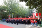 学校隆重举行庆祝中华人民共和国成立70周年升国旗仪式 - 兰州交通大学