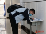 春暖少年归 中国甘肃网记者带你直击“迟到”的开学第一天（组图） - 中国甘肃网