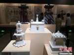 图为3D打印的敦煌石窟壁画建筑物。　冯志军 摄 - 甘肃新闻