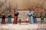 图为武威市博物馆内古人行“拱手礼”场景。　魏建军 摄 - 甘肃新闻