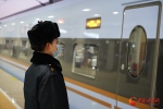 银西高铁开通“满月” 3小时经济圈拉动老区新发展 - 中国甘肃网