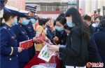 兰州消防开展“3·15”消防产品宣传活动（组图） - 中国甘肃网