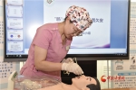 兰大一院：护士节日学习忙 交流医技为患者 - 中国甘肃网