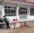 图为生活在甘肃山区的残疾夫妻。(资料图) 徐雪 摄 - 甘肃新闻