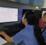 甘肃省人民检察院电子证据实验室，工作人员的任务之一就是提取涉案人手机进行“画像”并数据分析。　崔琳 摄 - 甘肃新闻