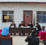图为甘肃武威市古浪县海子滩法庭法官深入民众家中判案。(资料图) 甘肃高院供图 - 甘肃新闻