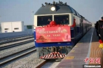 12月26日，甘肃酒额铁路(酒泉至东风南段)开通运营。　李存杰 摄 - 甘肃新闻